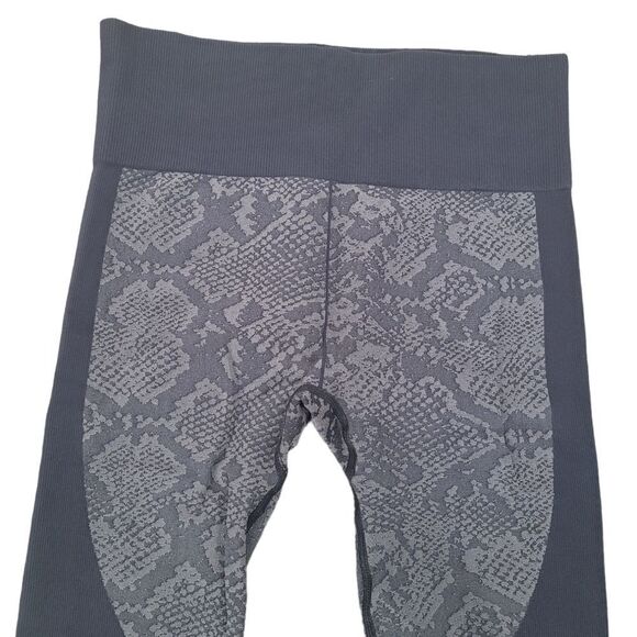 Joylab snake skin seamless leggings - Picture 2 of 3